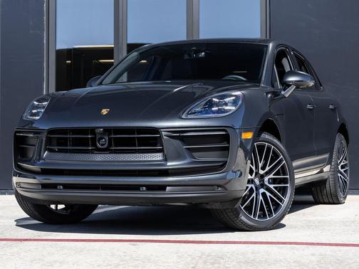 2026 Porsche Macan 