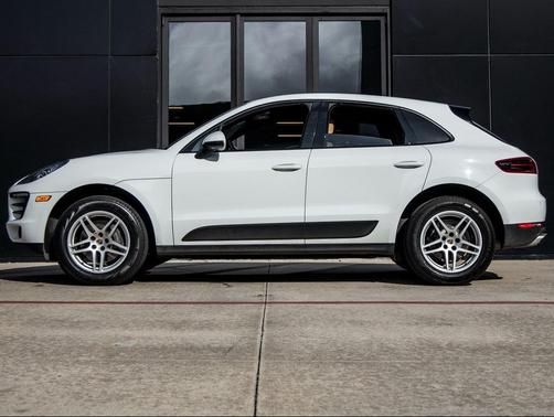 2018 Porsche Macan Macan