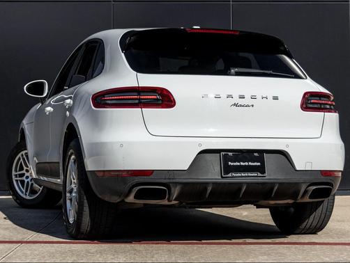 2018 Porsche Macan Macan