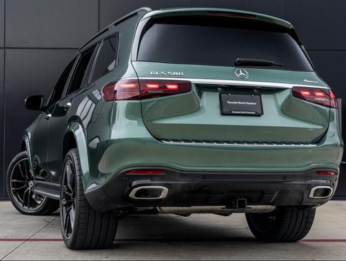 2025 Mercedes-Benz GLS 580 4MATIC