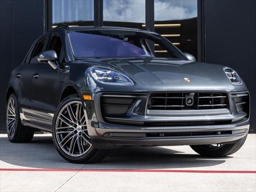 2024 Porsche Macan Base