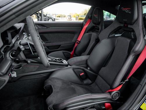 2025 Porsche 911 GT3