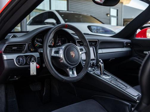 2015 Porsche 911 GT3