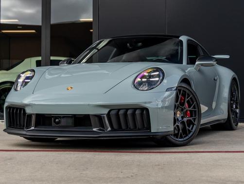 2025 Porsche 911 Carrera GTS