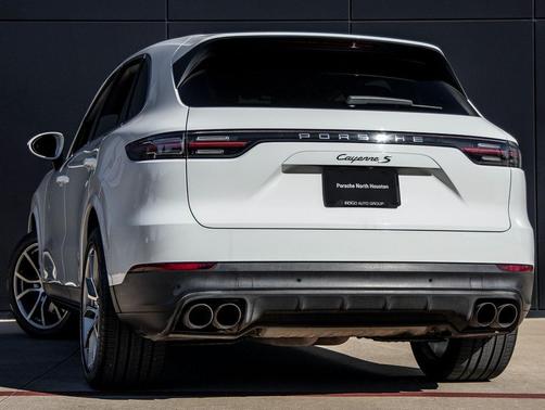 2019 Porsche Cayenne S