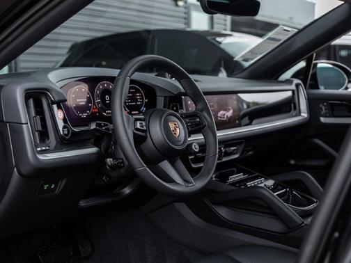 2025 Porsche Cayenne Cayenne