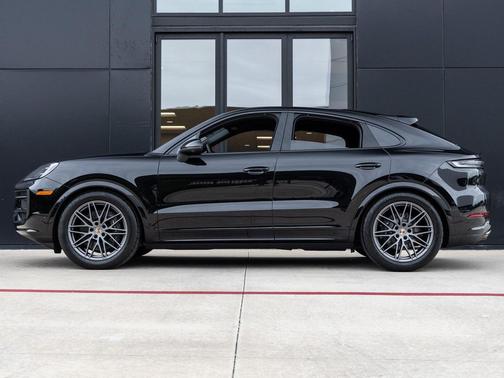 2025 Porsche Cayenne Cayenne