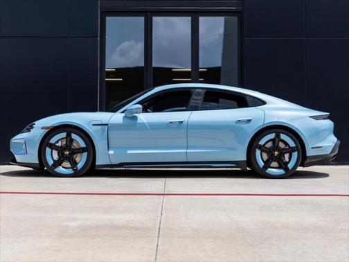 2025 Porsche Taycan 4S