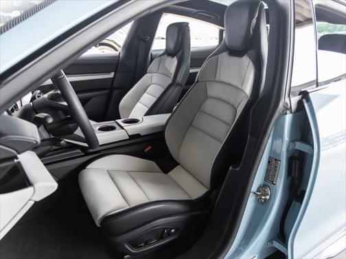 2025 Porsche Taycan 4S