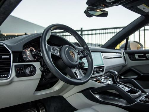 2020 Porsche Cayenne Turbo