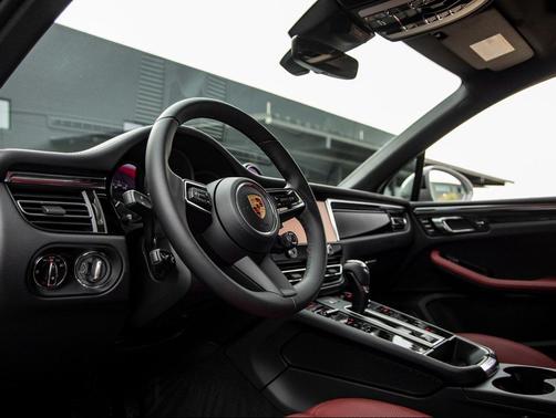 2026 Porsche Macan S
