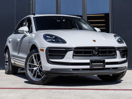 2023 Porsche Macan 