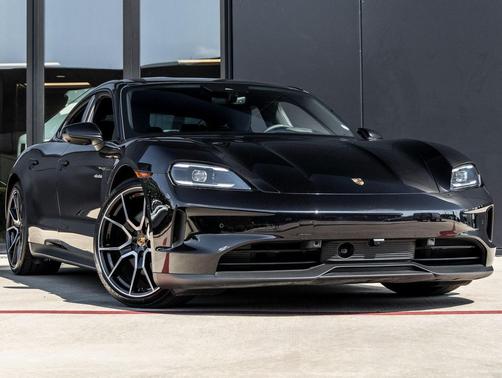 2025 Porsche Taycan 