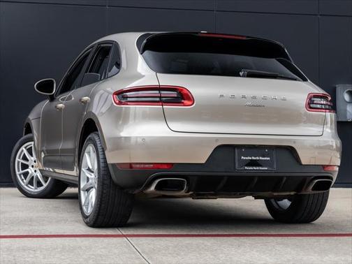 2018 Porsche Macan Base