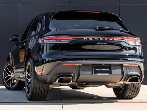 2025 Porsche Macan 