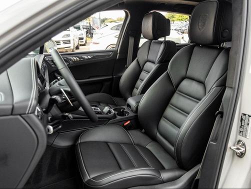 2026 Porsche Macan GTS