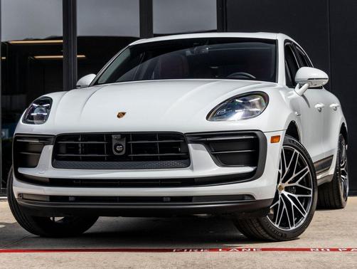 Carrara White Metallic 2026 Porsche Macan Macan