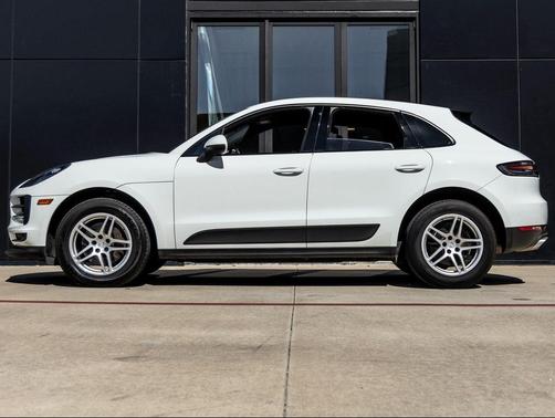 2019 Porsche Macan Macan