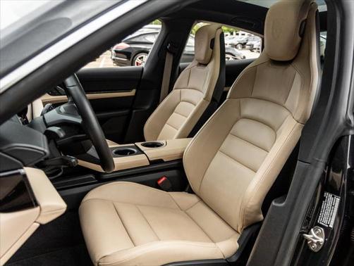2024 Porsche Taycan 4S