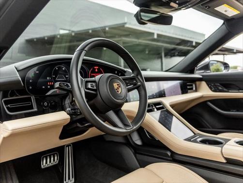 2024 Porsche Taycan 4S