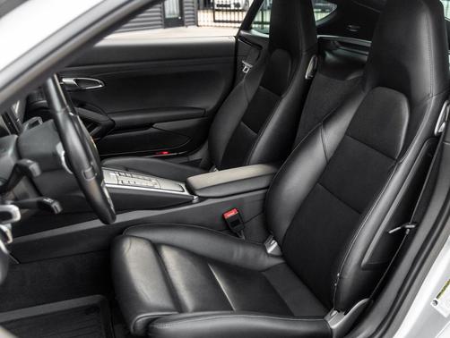 2016 Porsche Cayman Black Edition