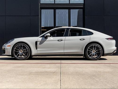 2021 Porsche Panamera 4
