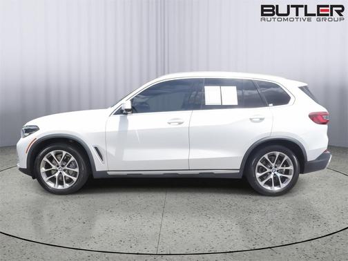 Alpine White 2020 BMW X5 sDrive40i