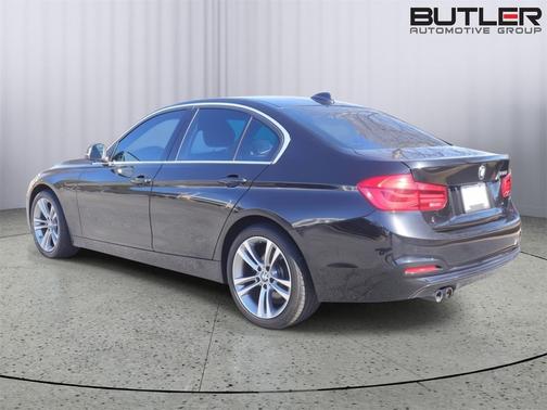 2018 BMW 330 330i