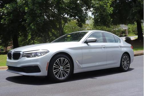 2019 BMW 530 530i