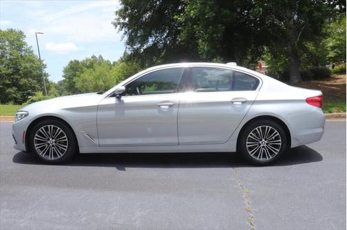 2019 BMW 530 530i