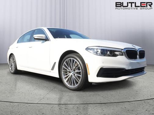 Alpine White 2020 BMW 530 530i