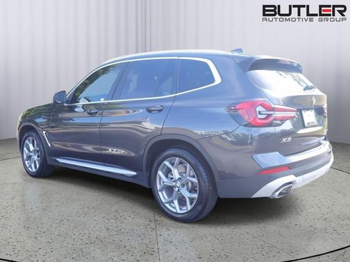 Dark Graphite Metallic 2023 BMW X3 xDrive30i