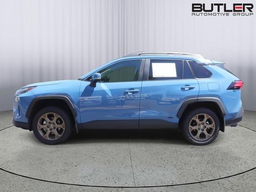 2023 Toyota RAV4 Hybrid Woodland Edition
