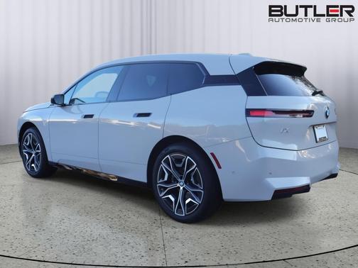 Dune Grey Metallic 2026 BMW iX xDrive45