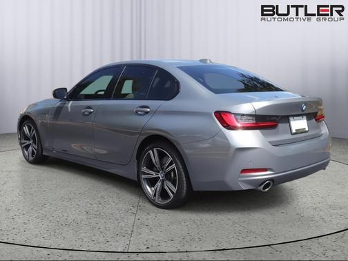 2023 BMW 330e Base