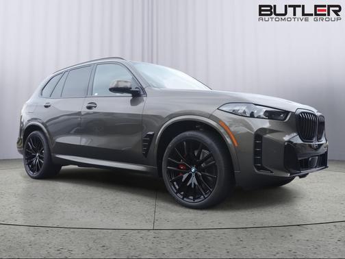 Manhattan Green Metallic 2026 BMW X5 xDrive40i