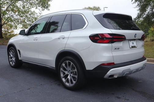 2024 BMW X5 xDrive40i