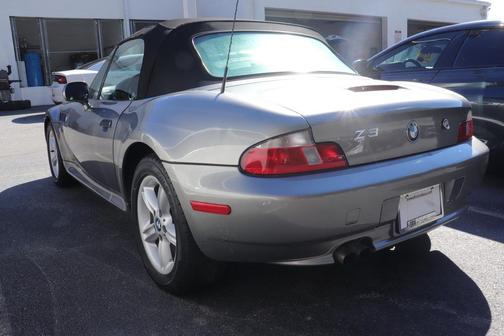 2001 BMW Z3 2.5i Roadster