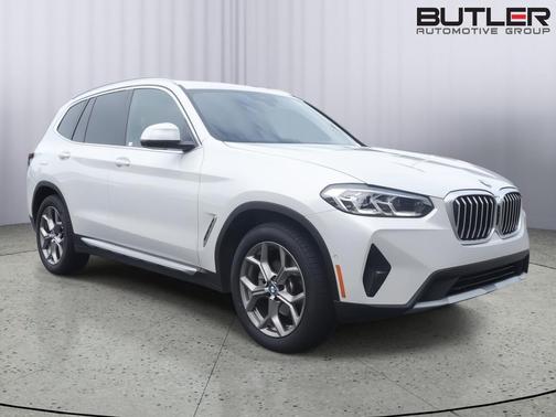 Mineral White Metallic 2024 BMW X3 sDrive30i