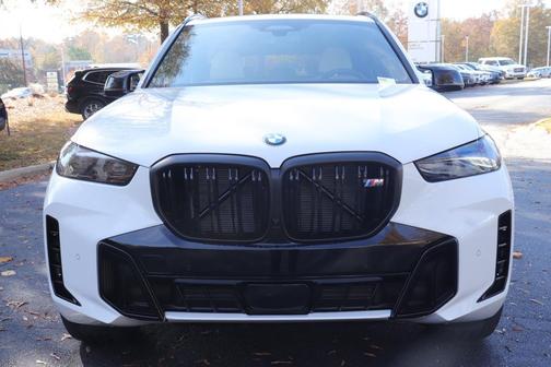 2026 BMW X5 M60i