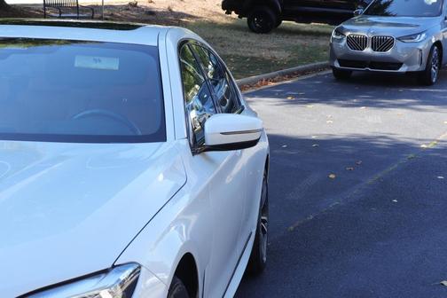 2020 BMW 750 i xDrive