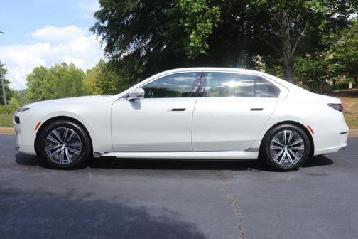2025 BMW i7 eDrive50