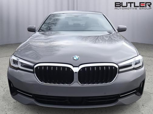 2022 BMW 540 i