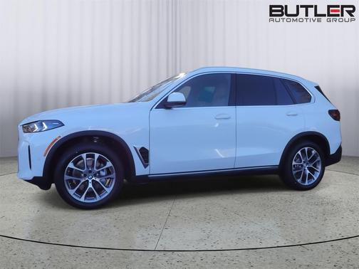 Alpine White 2026 BMW X5 xDrive40i