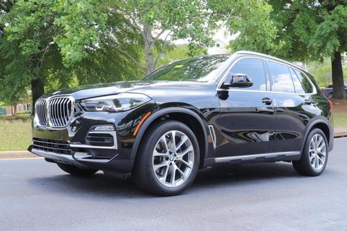 Jet Black 2021 BMW X5 sDrive40i