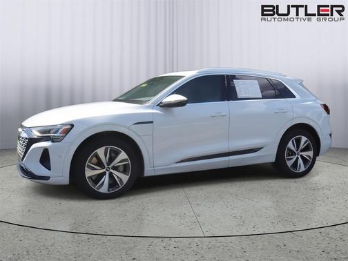2024 Audi Q8 e-tron Premium Plus