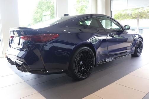 Tanzanite Blue II Metallic 2027 BMW M4 Competition