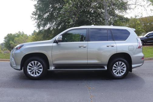 2022 Lexus GX 460 Base