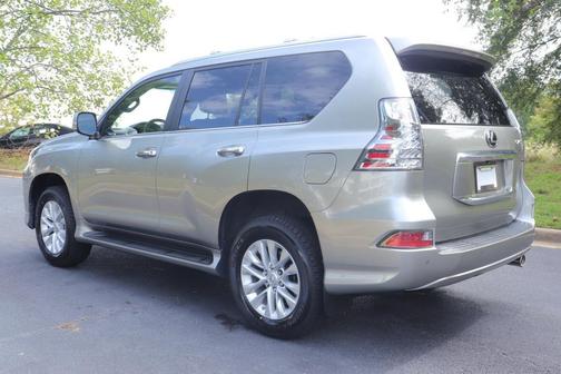 2022 Lexus GX 460 Base