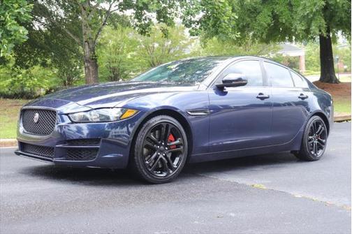 2017 Jaguar XE 35t Premium